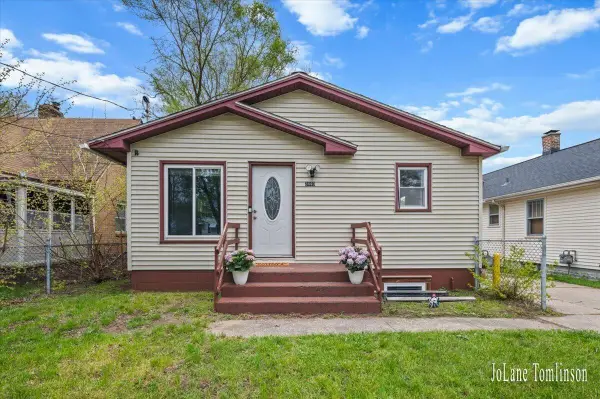 3440 Opal Avenue Sw, Wyoming, MI 49548