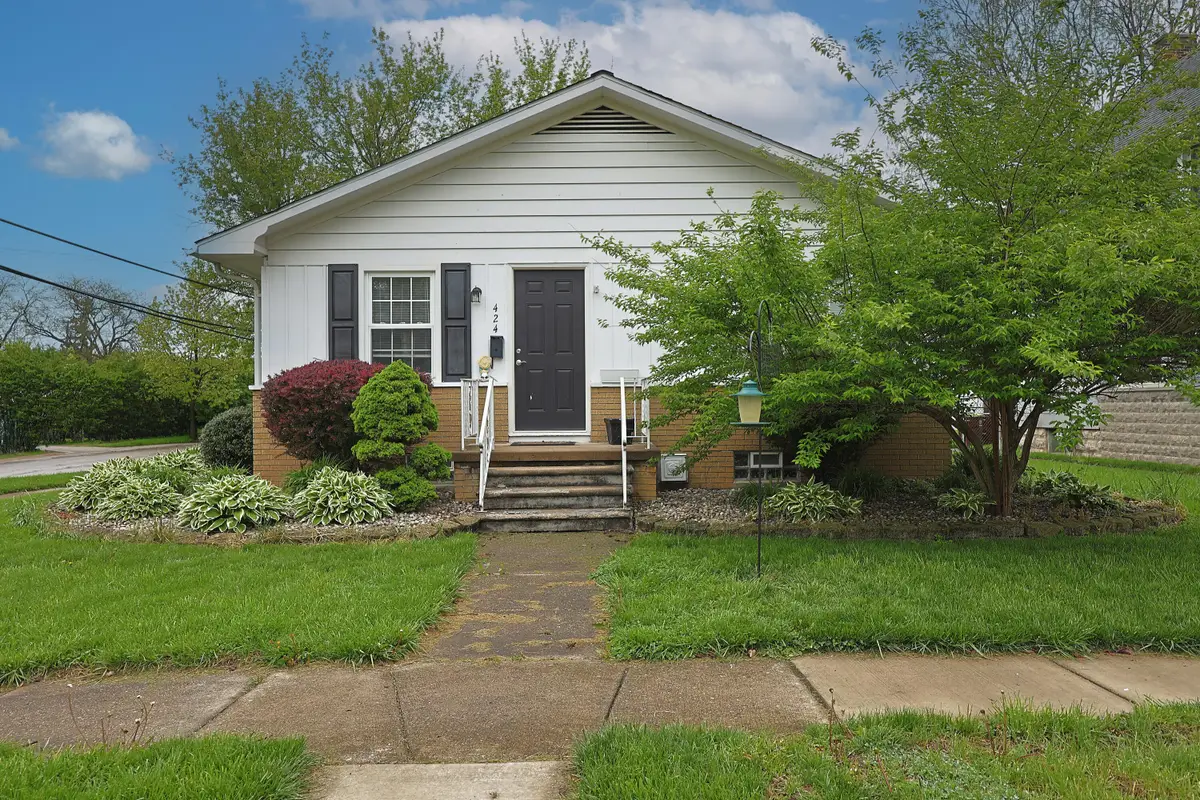 424 W 4th Street, Monroe, MI 48161 - #1