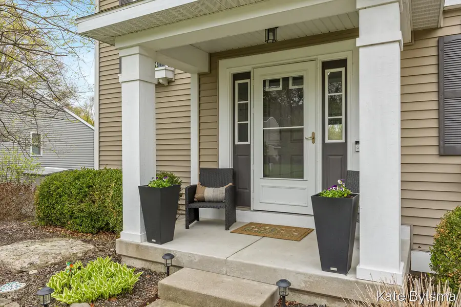 2132 Hollyhock Ne, Belmont, MI 49306 - #3