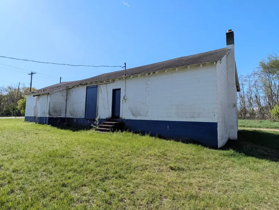 4270 County Road 215, Grand Junction, MI 49056 - #3