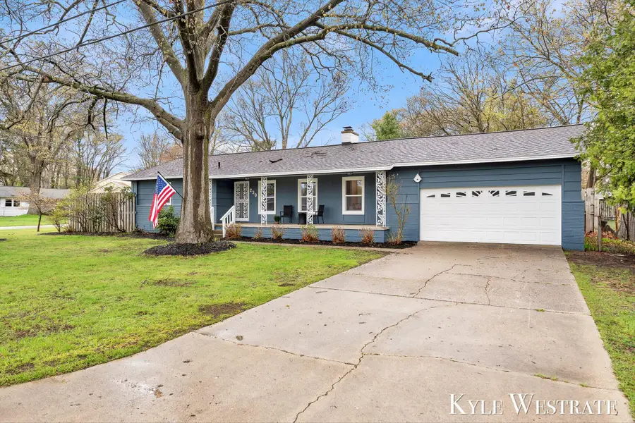 230 California Avenue, Muskegon, MI 49445 - #2