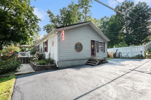 6859 Paradise Park, Saranac, MI 48881