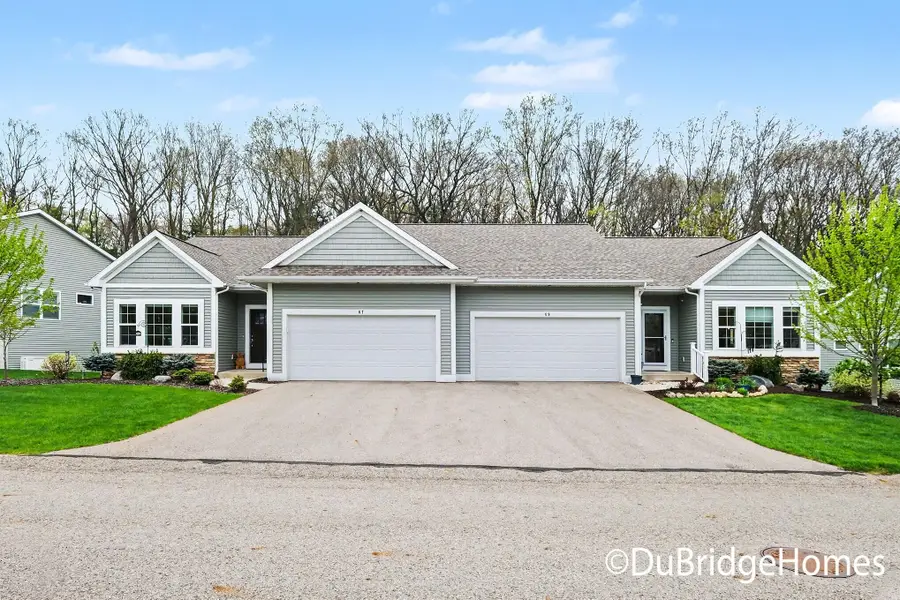 69 Blue Violet Lane Ne, Comstock Park, MI 49321 - #3