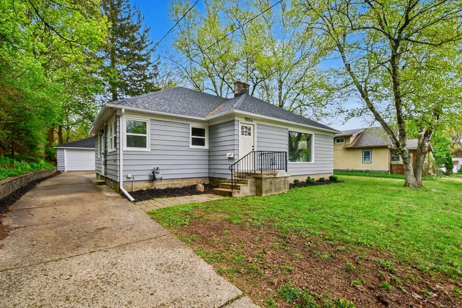 1064 Eastern Avenue Ne, Grand Rapids, MI 49503 - #3