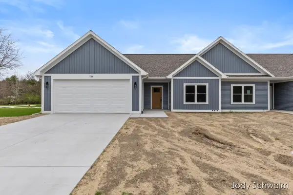 754 Noble Drive, Belding, MI 48809