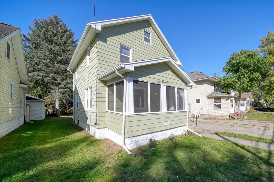 314 Orange Street, Jackson, MI 49202 - #2