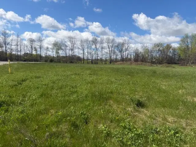 272 E Dutch Mill Street, Grant, MI 49327 - #1