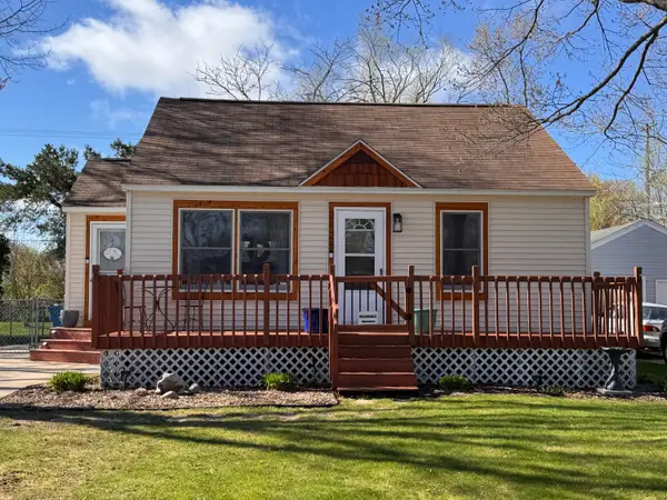 2125 Lawnel Avenue, Norton Shores, MI 49441