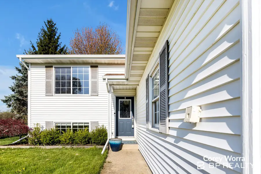 7115 12th Avenue, Jenison, MI 49428 - #2