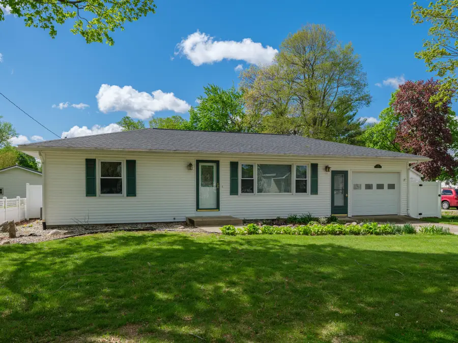 225 Clinton Street, Mendon, MI 49072 - #2
