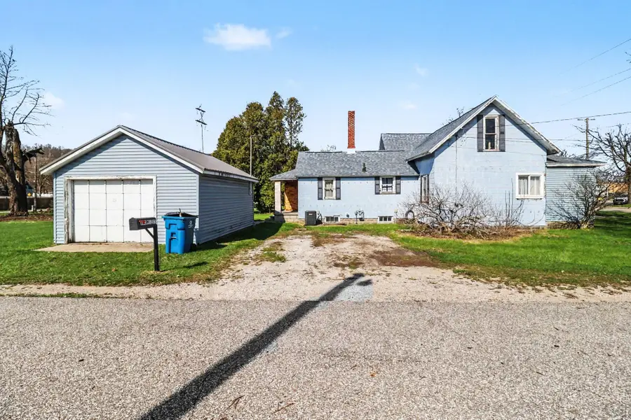 693 Mee Street, Manistee, MI 49660 - #2