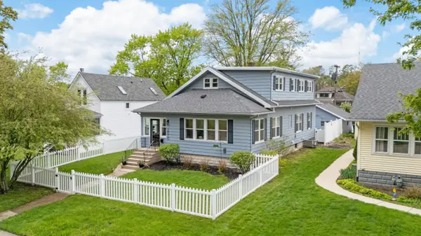 2010 Forres Avenue, St. Joseph, MI 49085
