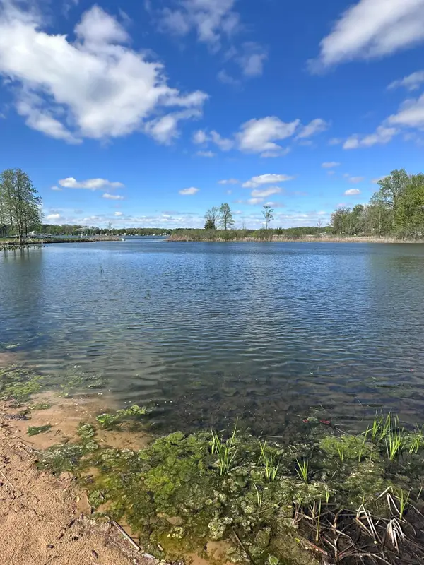 VL Horseshoe Cove, Allegan, MI 49010