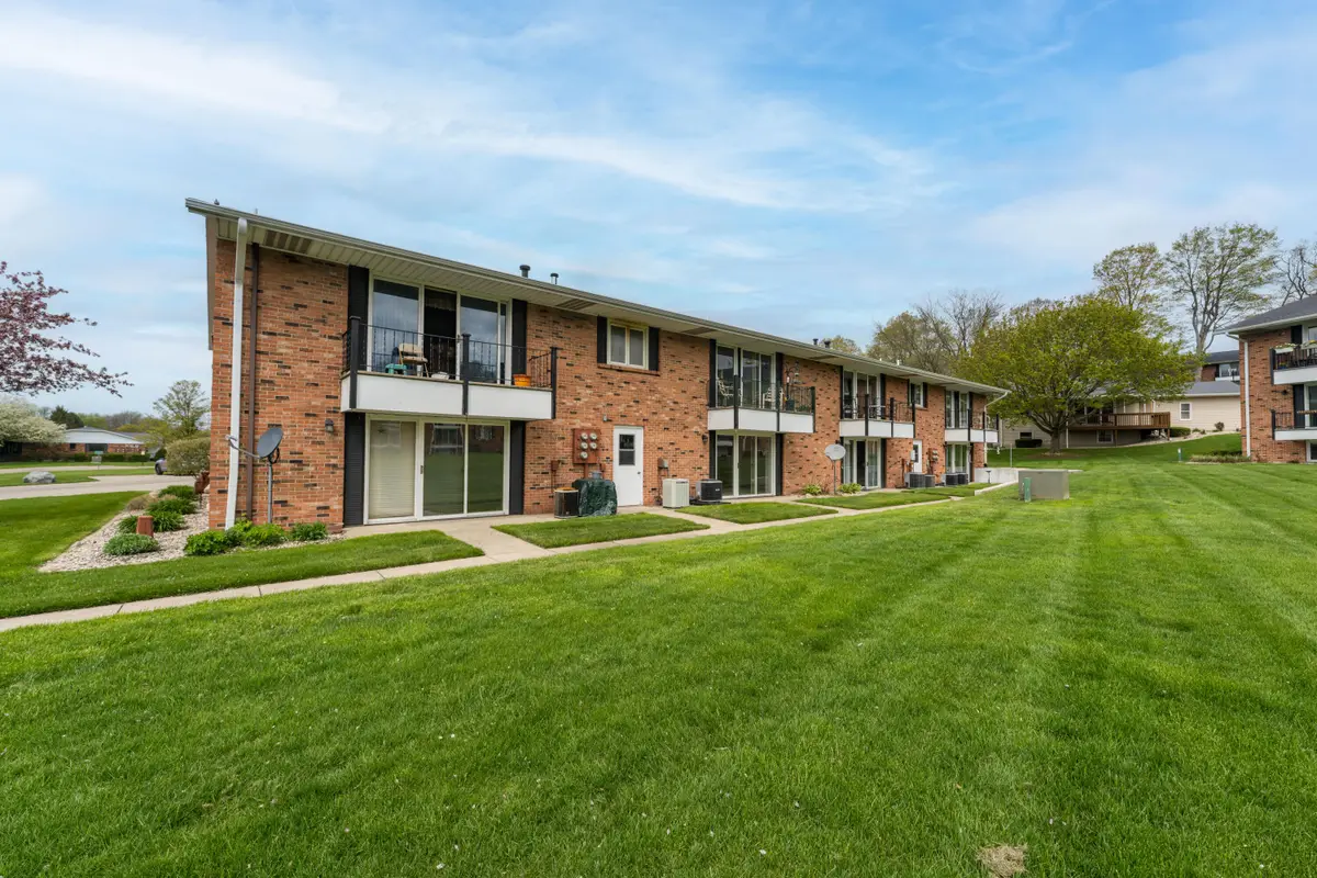 230 S State Street #63, Zeeland, MI 49464 - #1