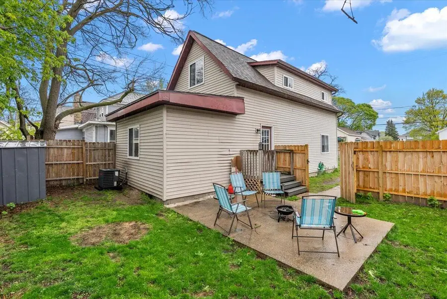 1129 Sanford Street, Muskegon, MI 49441 - #3