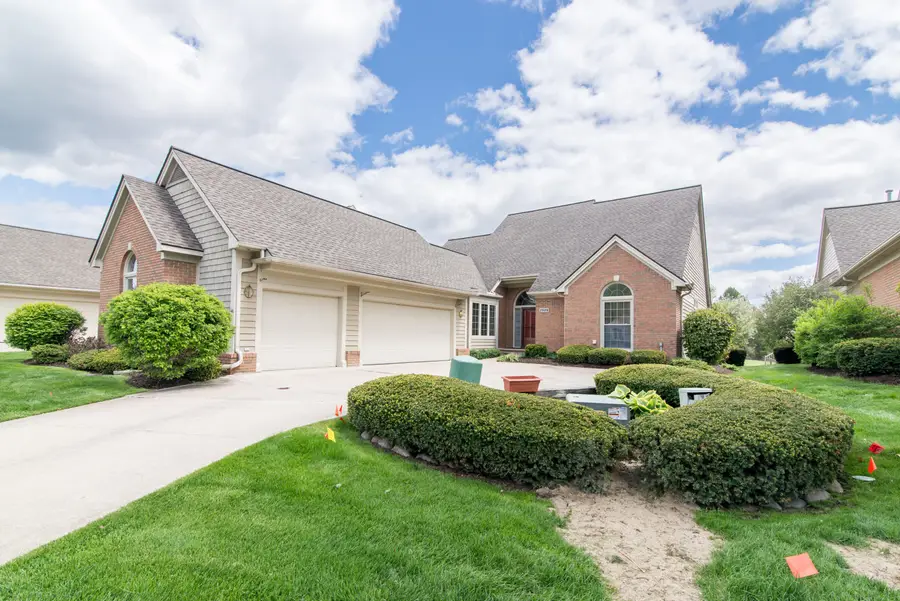 1989 Stonebridge Drive N, Ann Arbor, MI 48108 - #2