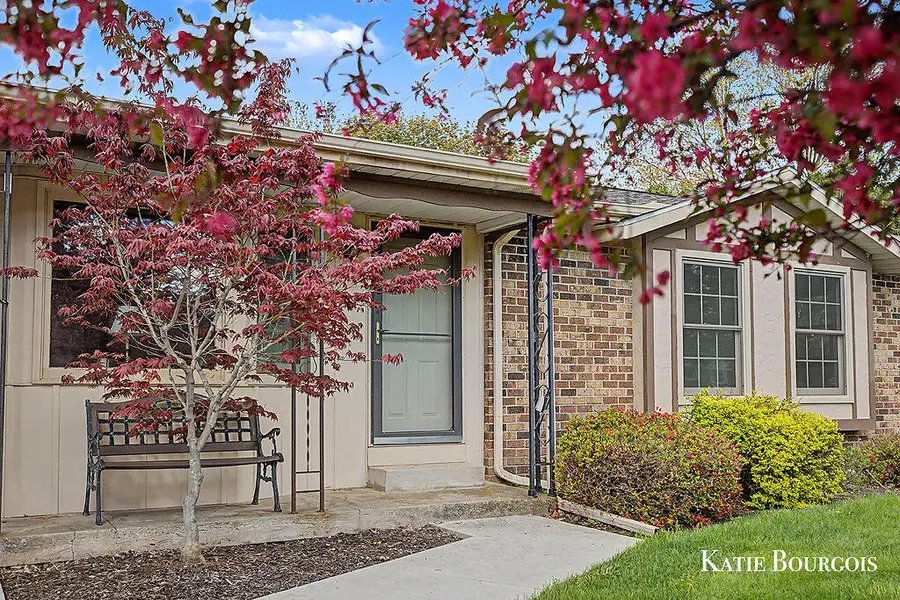 961 Maplerow Avenue Nw, Grand Rapids, MI 49534 - #3