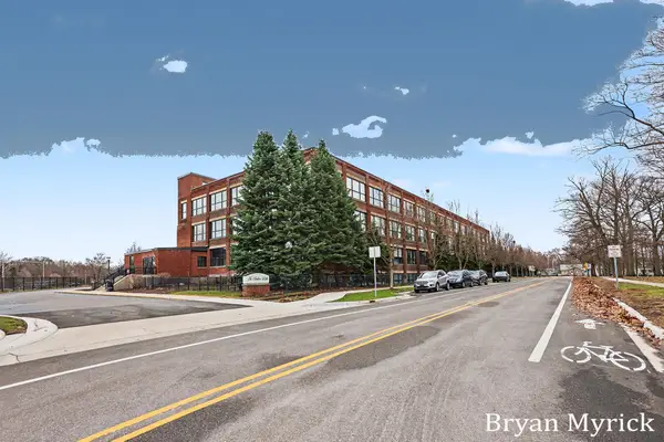 533 Columbia Avenue #107, Holland, MI 49423