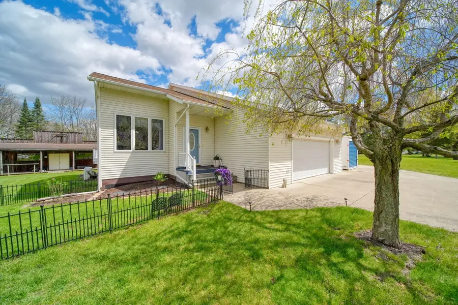 7155 Bayview Road, Jackson, MI 49201 - #3