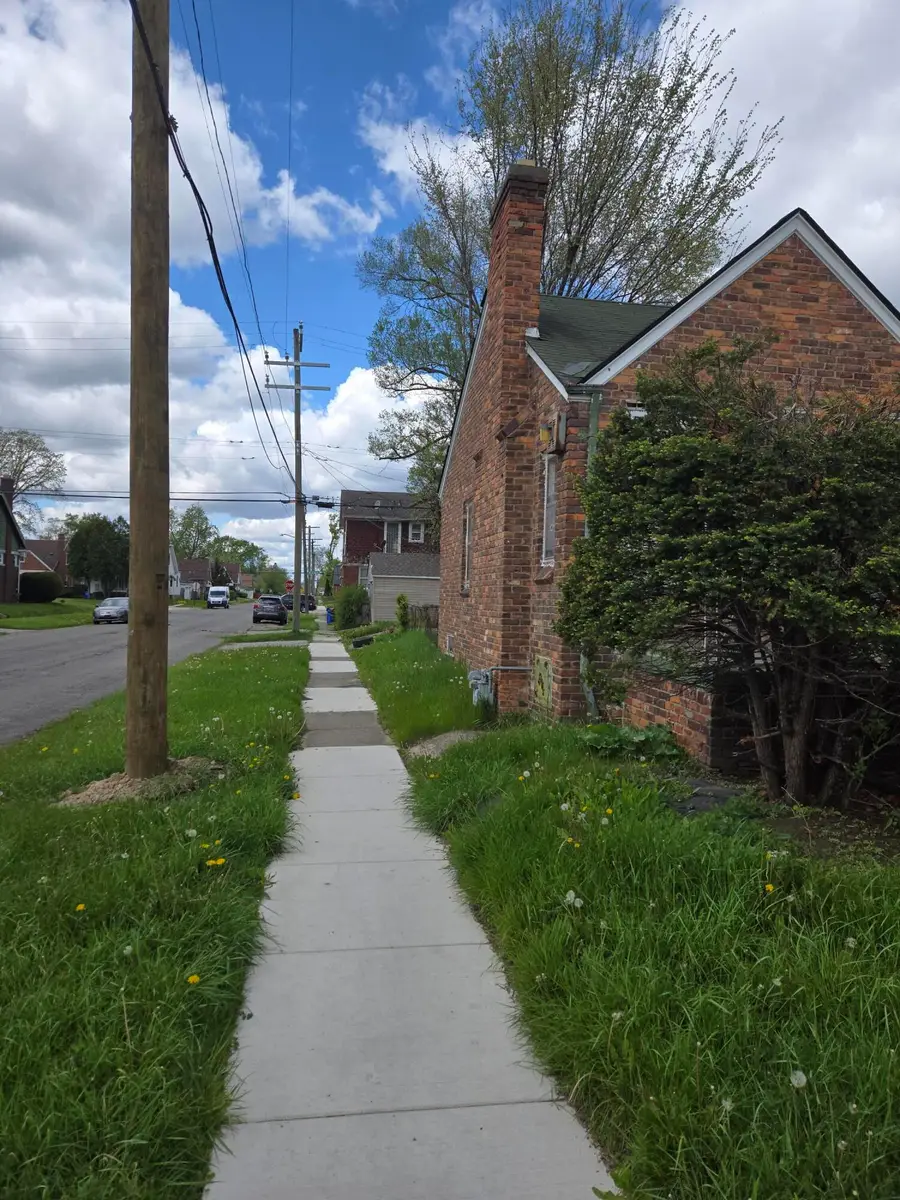 15001 Freeland Street, Detroit, MI 48227 - #3