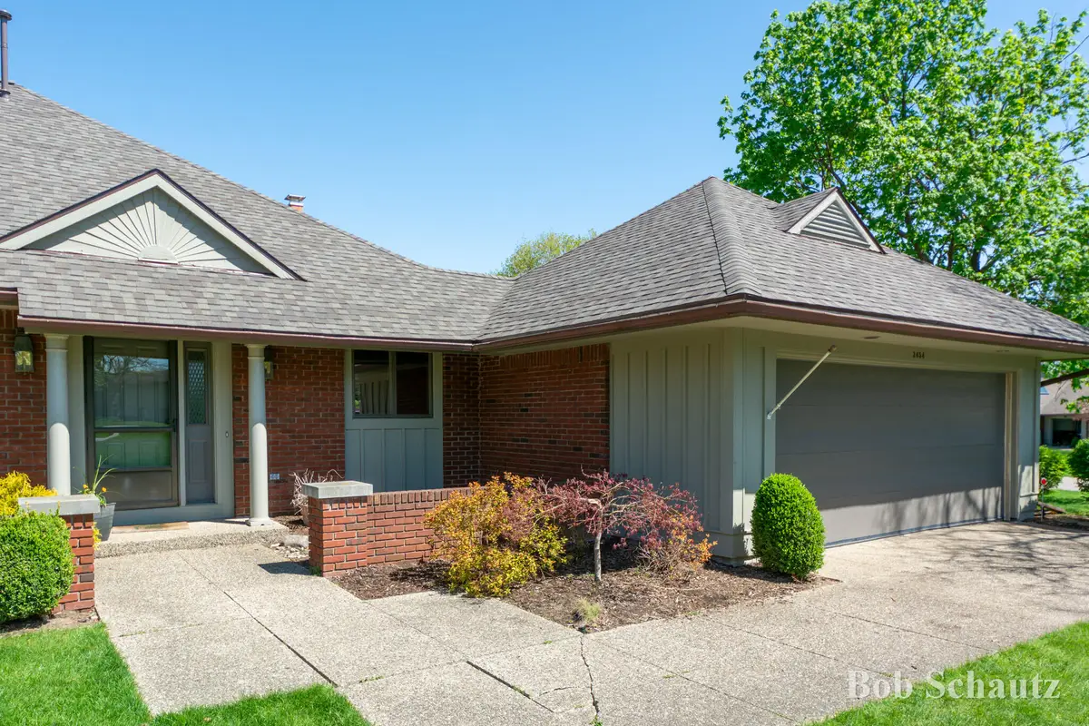 3454 Charlevoix Drive Se, Grand Rapids, MI 49546 - #1