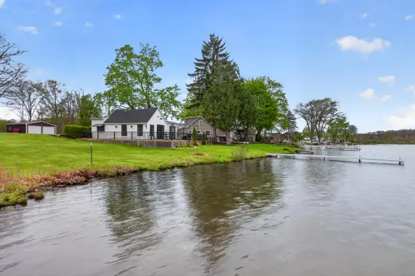 622 Swains Lake Drive, Concord, MI 49237