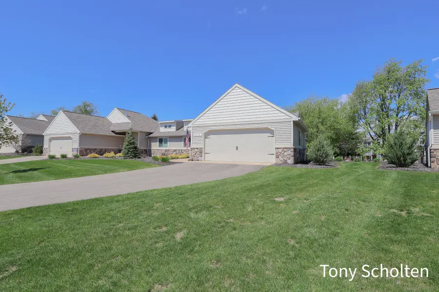 1278 Sand Springs Drive Sw #52, Byron Center, MI 49315 - #2