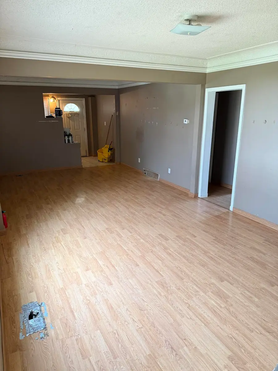 23147 Donald Avenue, Eastpointe, MI 48021 - #3