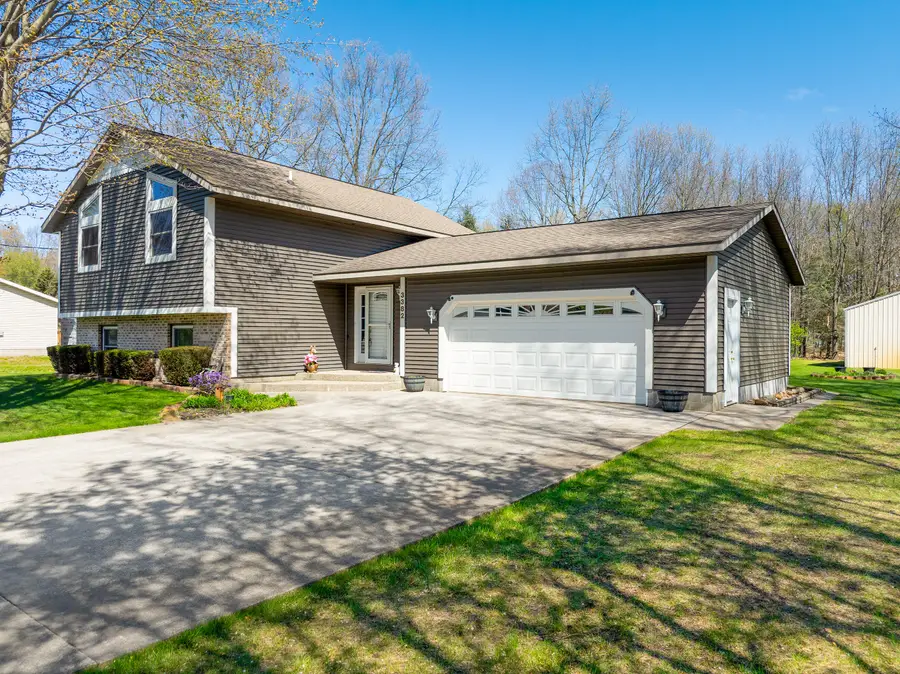 3382 Sunset Drive, Muskegon, MI 49444 - #2