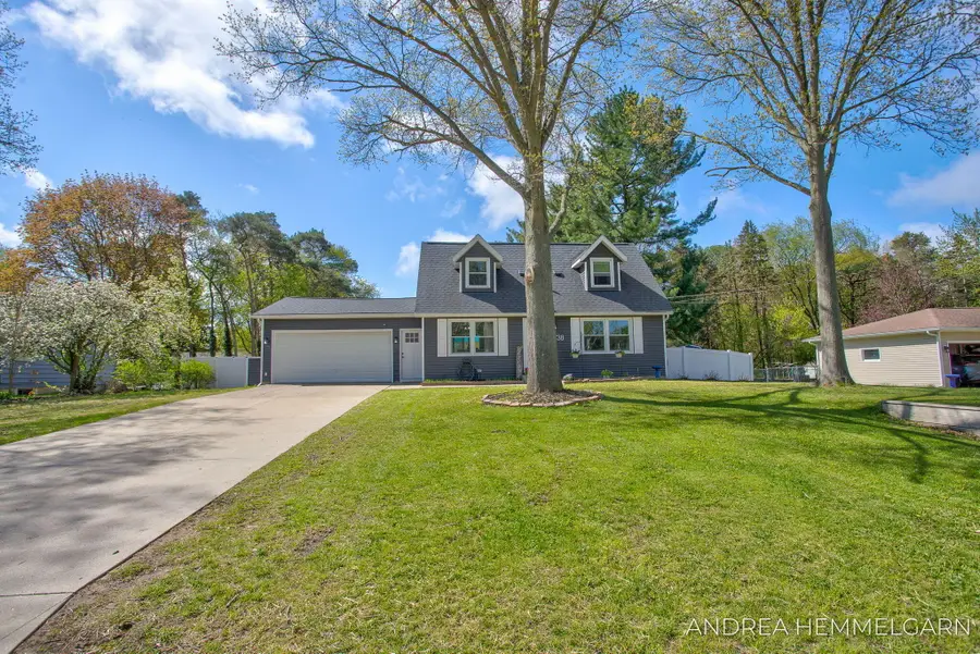 1738 Columbus Street, Holland, MI 49424 - #2