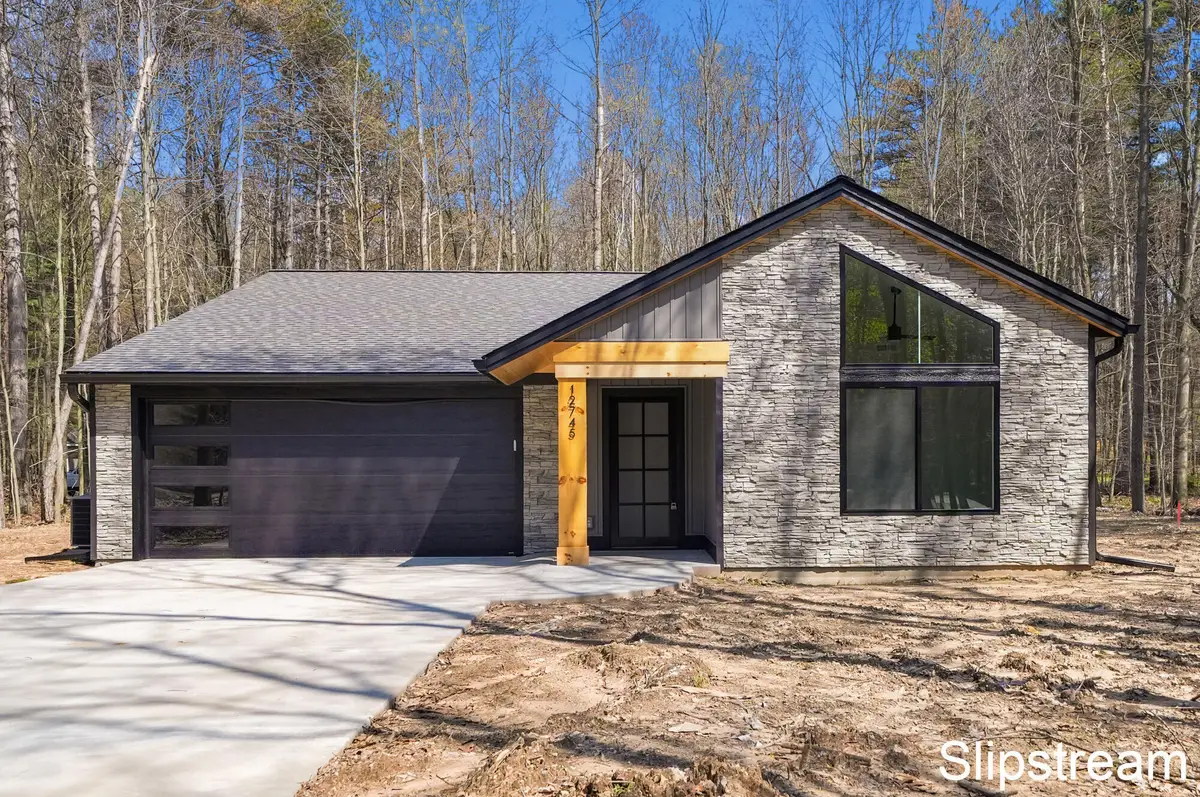12745 Austrian Drive, Grant, MI 49327 - #1