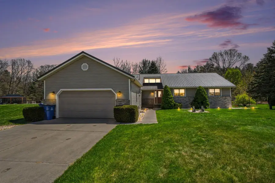 3682 W Fuller Drive, Muskegon, MI 49444 - #2