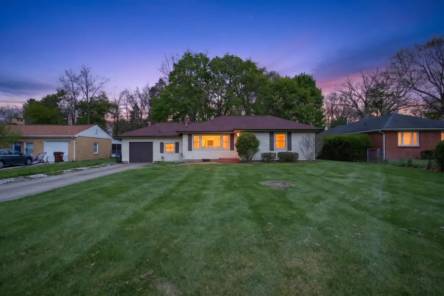 1249 Levant Street, Jackson, MI 49203 - #2