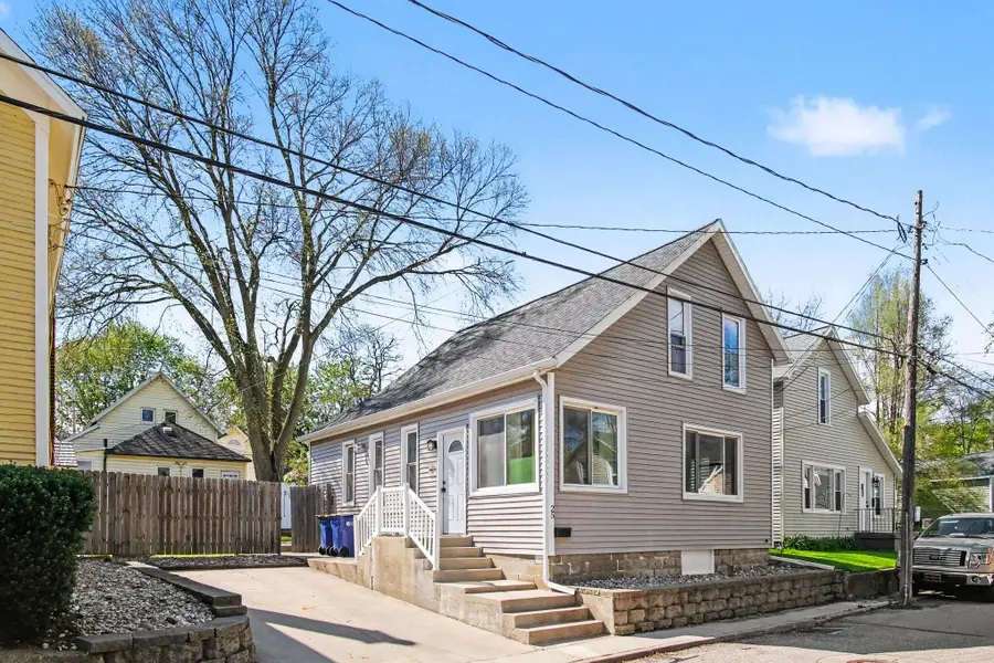 25 Mack Avenue Ne, Grand Rapids, MI 49503 - #2