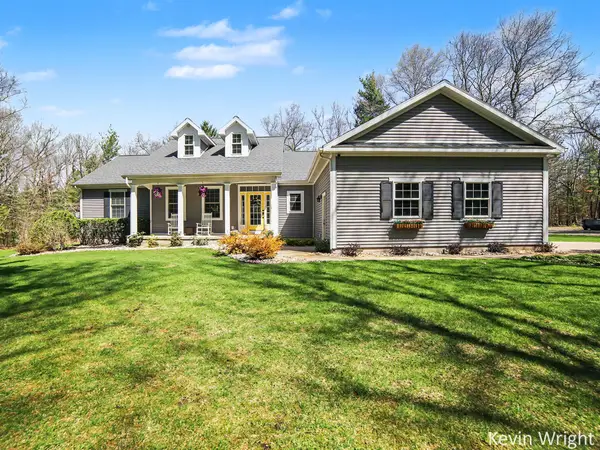 1492 Crystal Lake Road, Whitehall, MI 49461