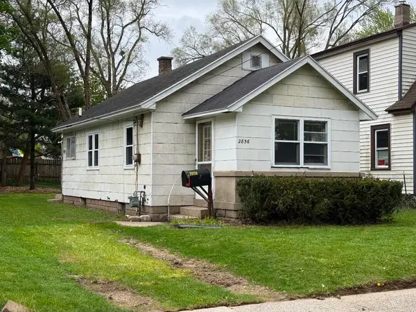 2856 Longstreet Avenue Sw, Wyoming, MI 49509
