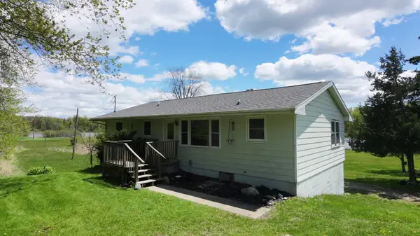 5251 Hudson Road, Osseo, MI 49266