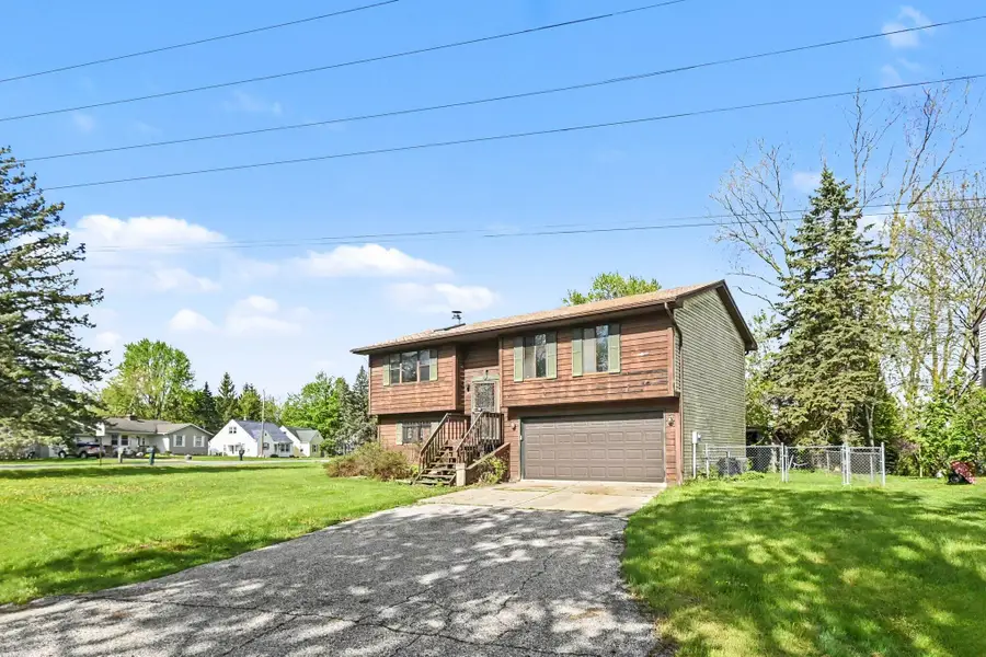 6002 Bishop Road, Lansing, MI 48911 - #2