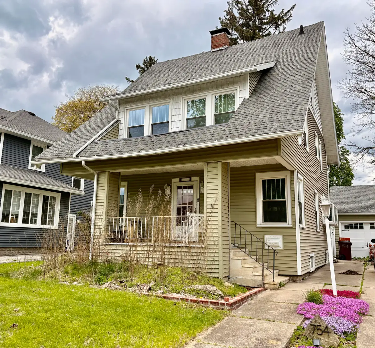 754 Oakridge Drive, Jackson, MI 49203 - #1