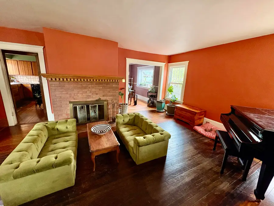 754 Oakridge Drive, Jackson, MI 49203 - #3