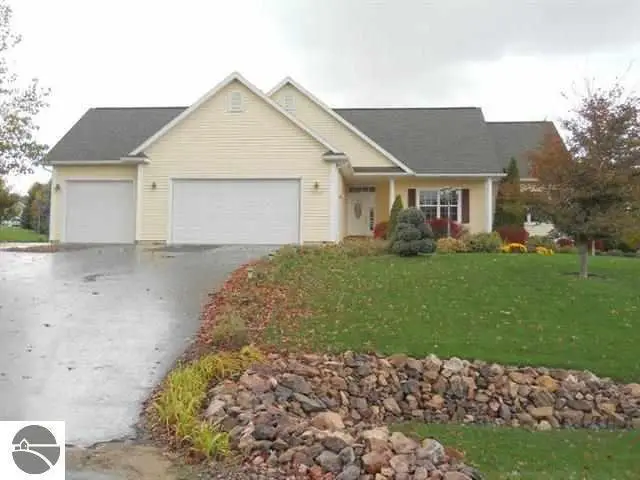 3846 Stoneridge Drive, Traverse City, MI 49684 - #2