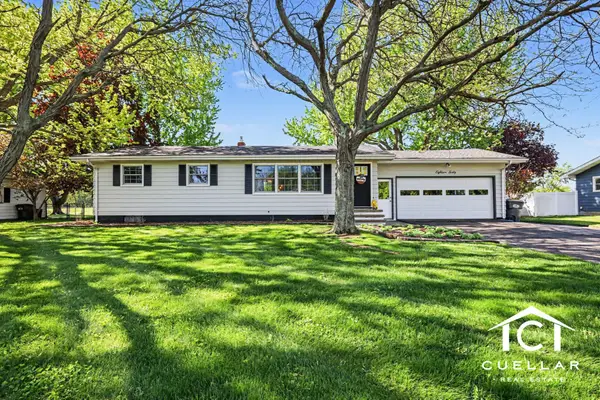 1860 Santa Maria Drive, Stevensville, MI 49127