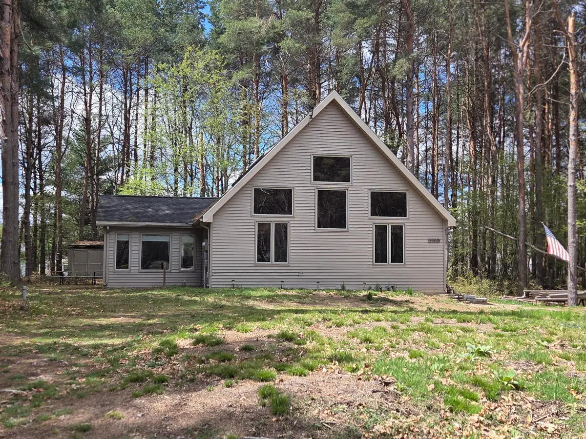 7709 Lakeview Drive, Canadian Lakes, MI 49346 - #1