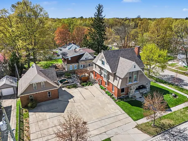 303 S Courtland Street, Hart, MI 49420