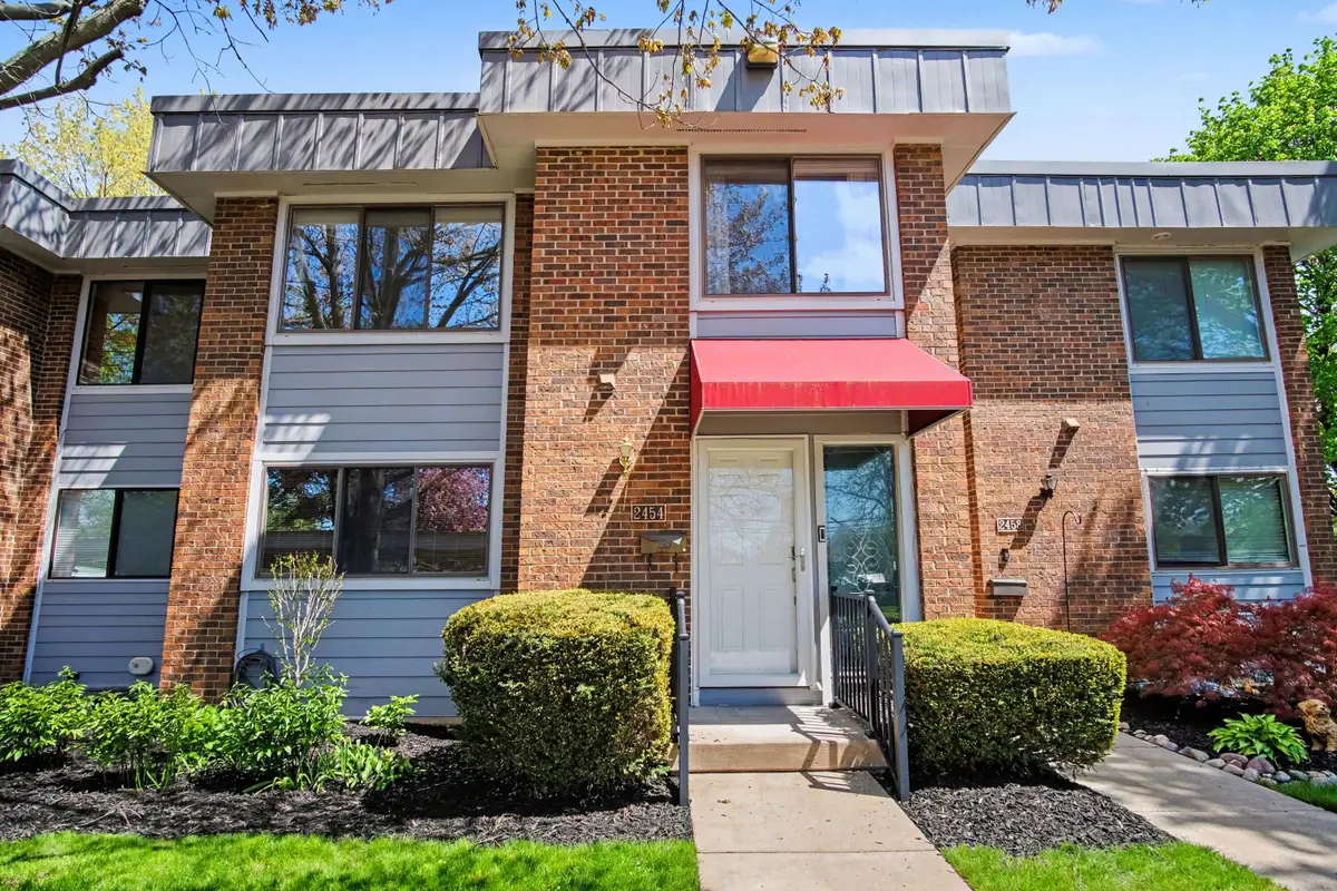 2454 W Collier Avenue Se #101, Grand Rapids, MI 49546 - #1