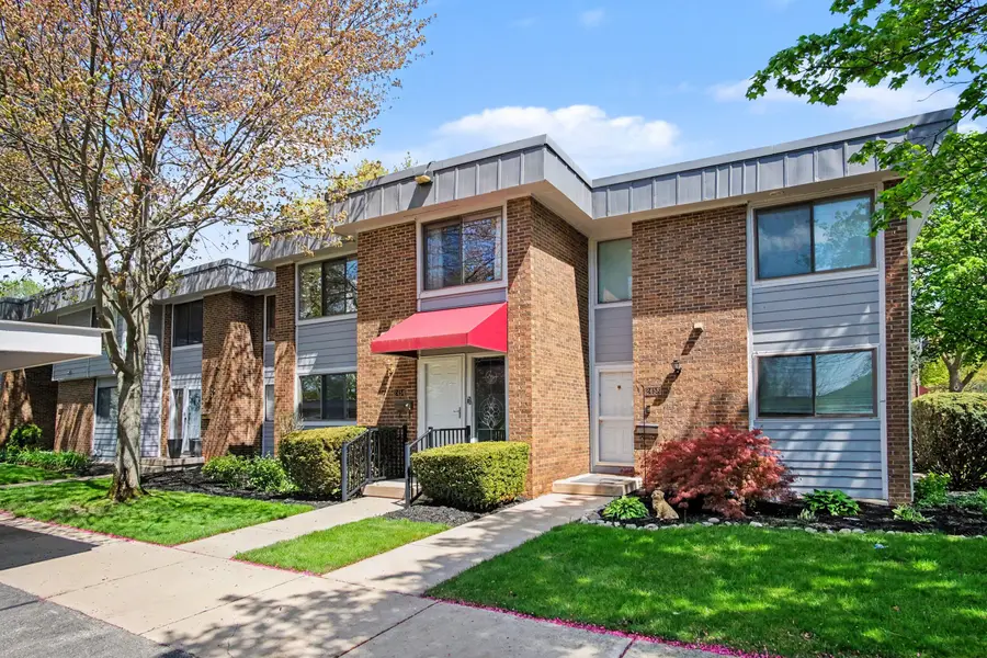 2454 W Collier Avenue Se #101, Grand Rapids, MI 49546 - #3