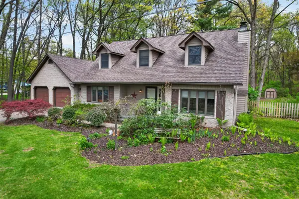 11425 Mcgregor Road, Pinckney, MI 48169