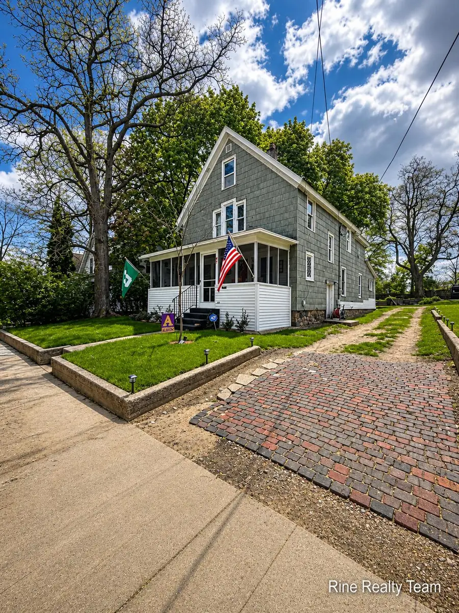 47 Frisbie Avenue, Battle Creek, MI 49037 - #2