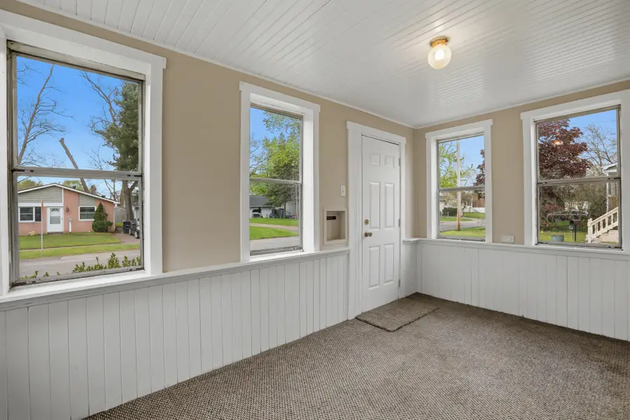 35230 Sheffield Street, Westland, MI 48186 - #2