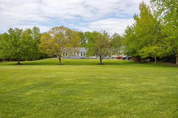 5251 Spring Creek Road, Three Oaks, MI 49128